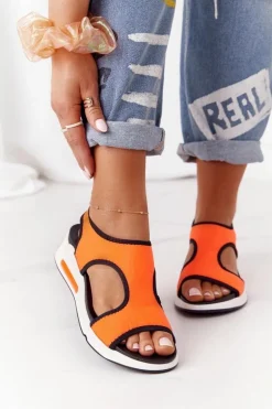 Wsuwane Sandały Na Koturnie Pomarańczowe Zoey