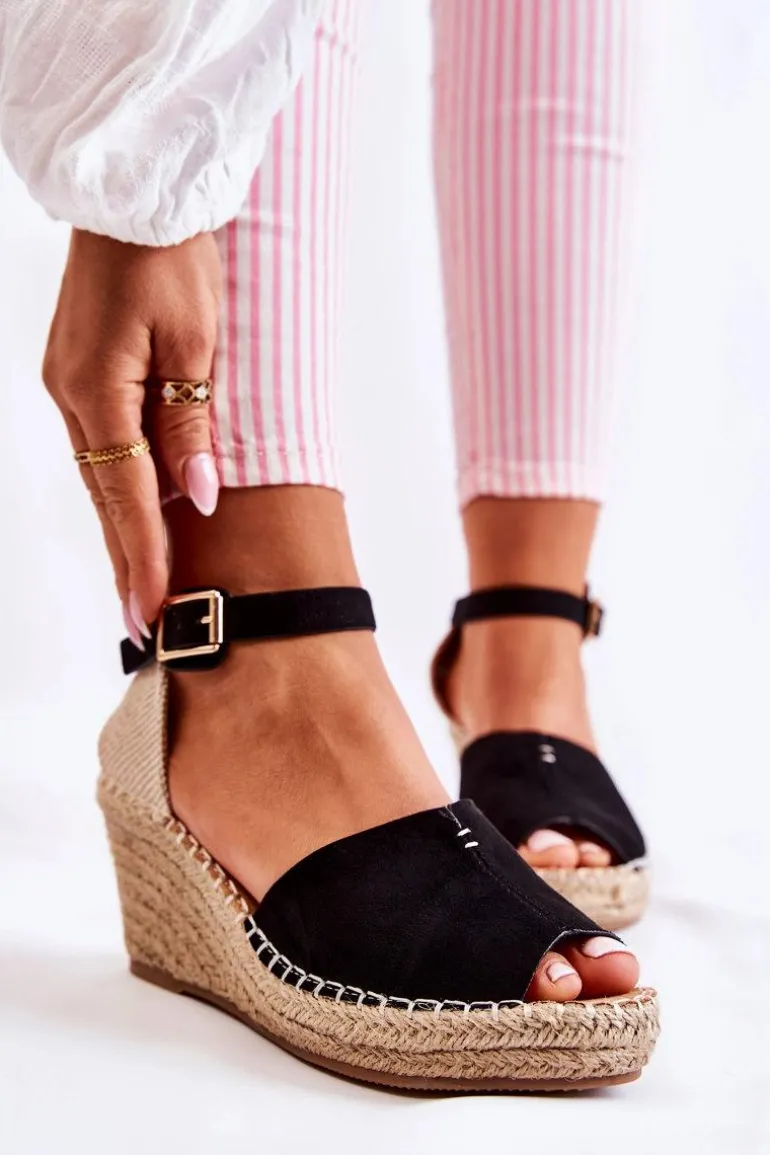 Wygodne Damskie Sandały Na Koturnie Czarne Dellia