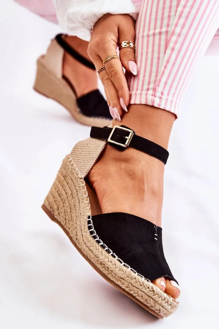 Wygodne Damskie Sandały Na Koturnie Czarne Dellia