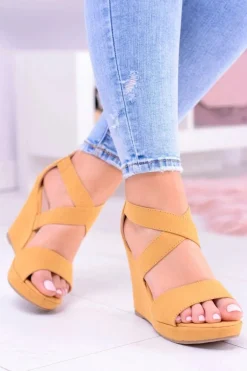 Wygodne Damskie Żółte Sandały Koturny Mirabet