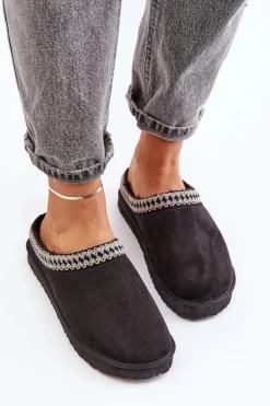 Wygodne Obuwie Domowe Kapcie Z Haftem Damskie Inblu FX000021 Czarne