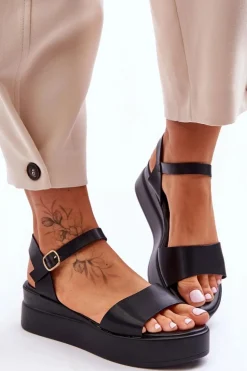 Wygodne Skórzane Sandały Na Koturnie Czarne Tifena