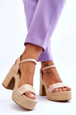 Wygodne Zamszowe Sandały Na Masywnym Słupku Beżowe Elishia