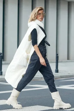 Wysokie Botki Na Traperze Beżowe Loren