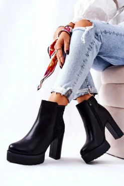 Wysokie Skórzane Botki Na Słupku Czarne Diomice