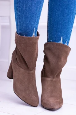 Wysokie Zamszowe Botki na Słupku Laura Messi Khaki 1857