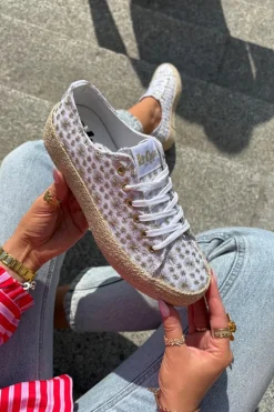 Wzorzyste Trampki Damskie Na Platformie Z Plecionką Lee Cooper LCW-25-08-3648L Biało-Złote