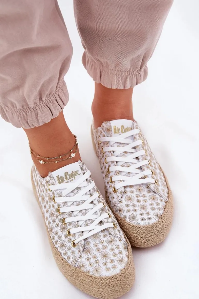 Wzorzyste Trampki Damskie Na Platformie Z Plecionką Lee Cooper LCW-25-08-3648L Biało-Złote