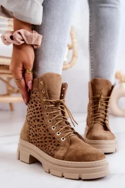 Zamszowe Ażurowe Botki Camel Aileen