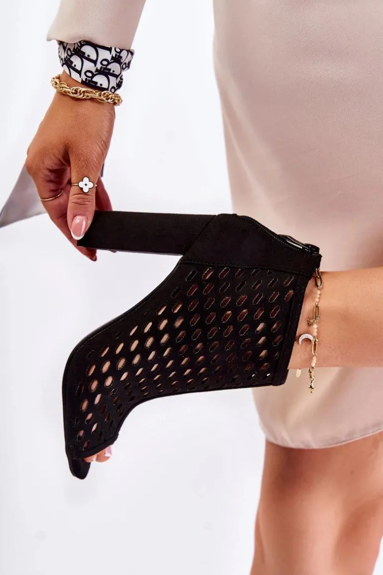 Zamszowe Ażurowe Botki Czarne Jenissa