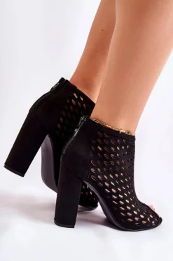 Zamszowe Ażurowe Botki Czarne Jenissa
