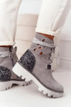 Zamszowe Ażurowe Botki Maciejka Popielate 05033-03