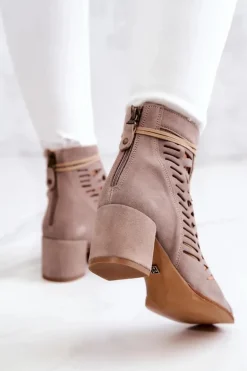 Zamszowe Ażurowe Botki Maciejka 05508-04 Beżowe