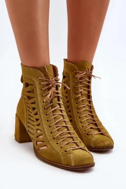 Zamszowe Ażurowe Botki Maciejka 05508-24 Oliwkowe