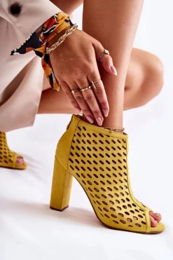 Zamszowe Ażurowe Botki Żółte Jenissa