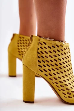 Zamszowe Ażurowe Botki Żółte Jenissa