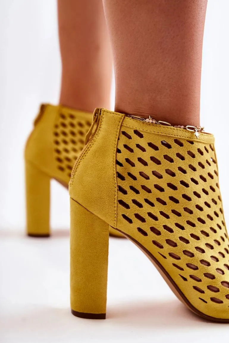 Zamszowe Ażurowe Botki Żółte Jenissa