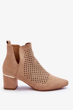 Zamszowe Botki Ażurowe Z Wycięciem Na Obcasie Beżowe Blakely