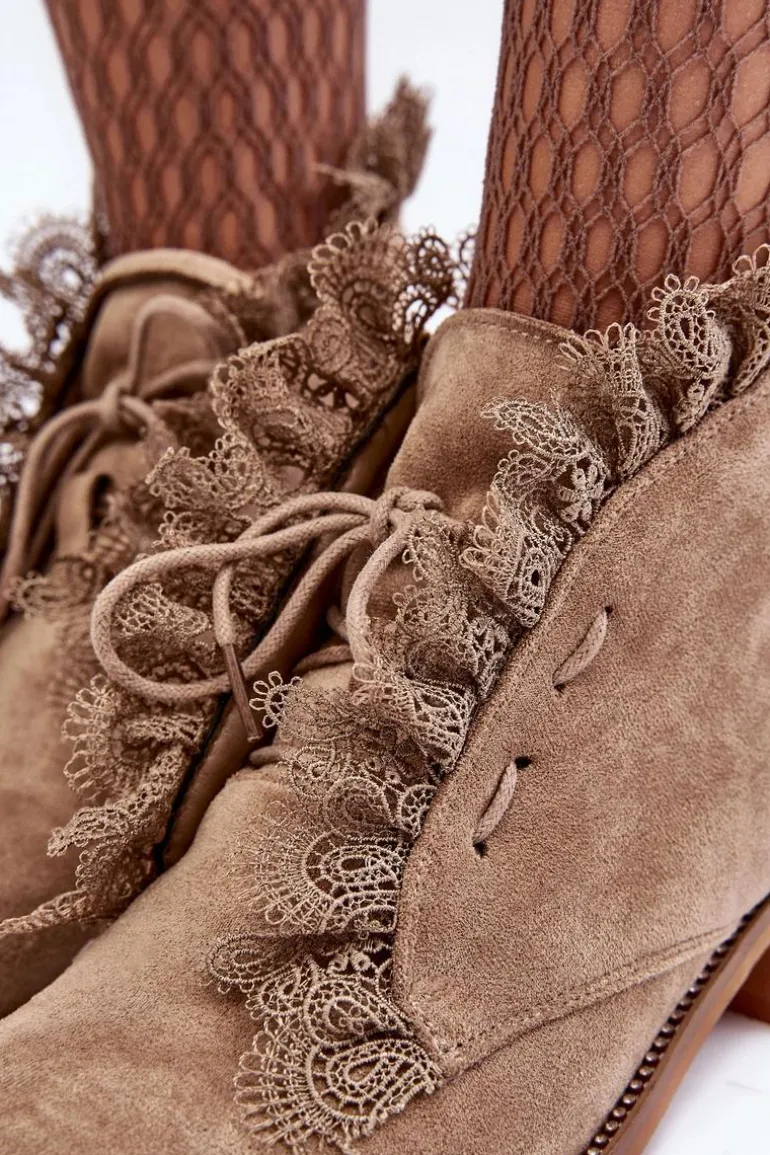 Zamszowe Botki Damskie Na Płaskim Obcasie Beżowe Klemovia