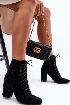 Zamszowe Botki Damskie Na Słupku Czarne Saolio