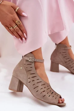 Zamszowe Botki Damskie Na Słupku Maciejka 06893-10 Ciemnobeżowe