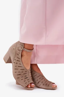 Zamszowe Botki Damskie Na Słupku Maciejka 06893-10 Ciemnobeżowe