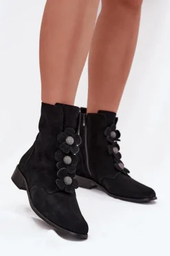 Zamszowe Botki Damskie Z Ozdobnymi Kwiatkami Zazoo 3085 Czarne