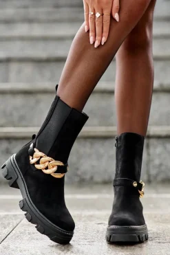 Zamszowe Botki Damskie Z Łańcuchem Czarne Nemette