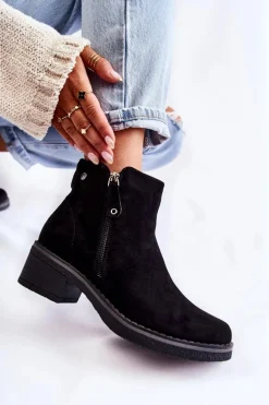 Zamszowe Botki Na Niskim Słupku Czarne Laurisa