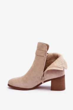 Zamszowe Botki Na Obcasie Z Klamrą Beżowe Bronte
