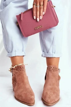 Zamszowe Botki Na Obcasie Z Klamrą Różowe Esen