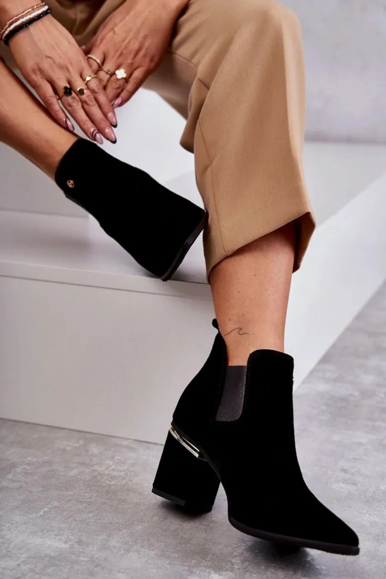 Zamszowe Botki Na Obcasie Laura Messi 2506 Czarne