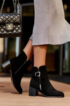 Zamszowe Botki Na Obcasie Z Klamrą Czarne Bronte