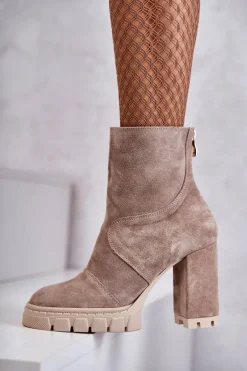 Zamszowe Botki Na Obcasie Beżowe Elia