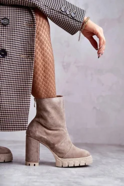 Zamszowe Botki Na Obcasie Beżowe Elia