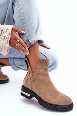 Zamszowe Botki Na Płaskim Obcasie Z Wycięciami Beżowe Lamedella