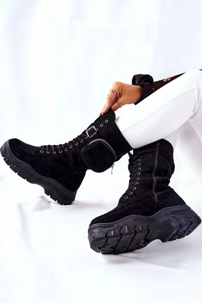 Zamszowe Botki Na Platformie Z Nerką Czarne Issanti