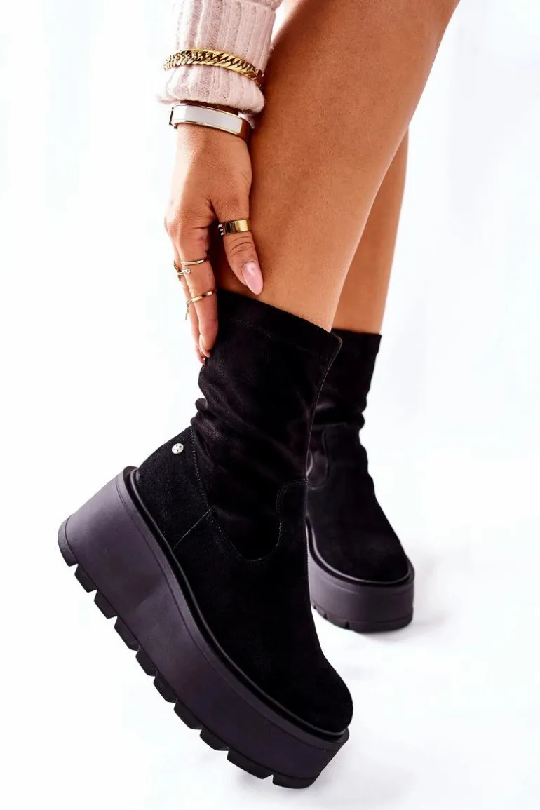 Zamszowe Botki Na Platformie Maciejka Czarne 05319-01