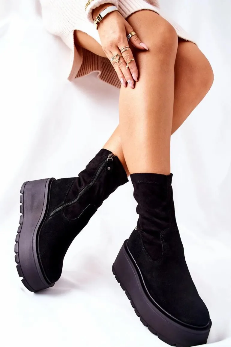 Zamszowe Botki Na Platformie Maciejka Czarne 05319-01
