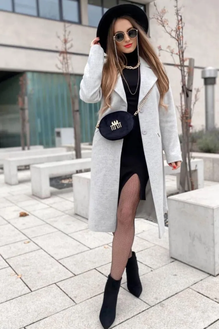 Zamszowe Botki Na Słupku Czarne Rinasa