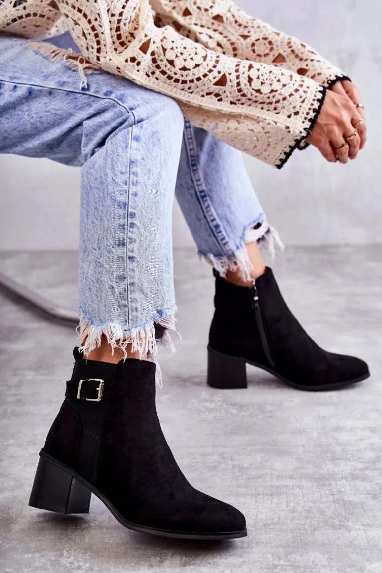 Zamszowe Botki Na Słupku Czarne Vannes