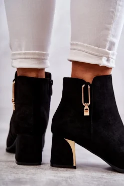 Zamszowe Botki Na Słupku Z Ozdobą Czarne Erine