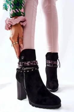 Zamszowe Botki Na Wysokim Słupku Czarne Besis