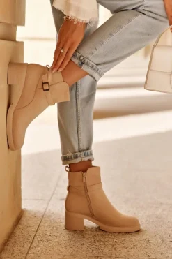 Zamszowe Botki Z Klamrą Beżowe Neste