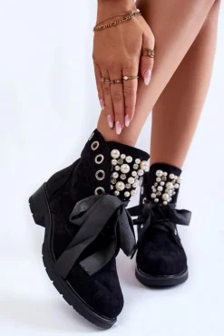 Zamszowe Botki Z Perełkami I Wstążką Czarne Perla