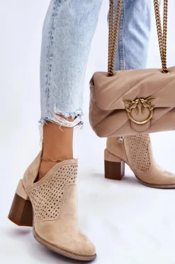 Zamszowe Botki Z Wycięciem Jasnobeżowe Layne