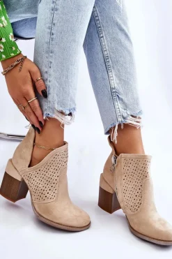 Zamszowe Botki Z Wycięciem Jasnobeżowe Layne