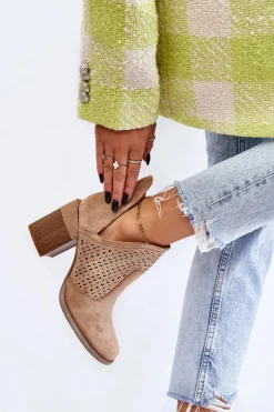 Zamszowe Botki Z Wycięciem Beżowe Layne