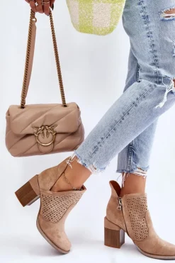 Zamszowe Botki Z Wycięciem Beżowe Layne