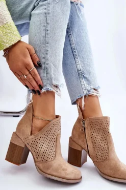 Zamszowe Botki Z Wycięciem Beżowe Layne